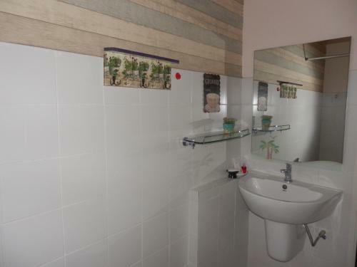 Hostal Hua Hin Tour Guesthouse