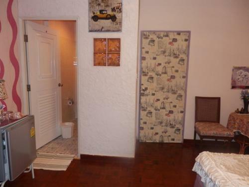 Hostal Hua Hin Tour Guesthouse