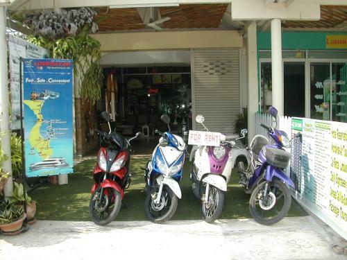 Hostal Hua Hin Tour Guesthouse