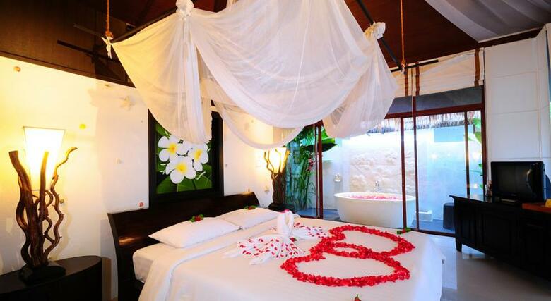 Hotel Dhevan Dara Resort & Spa - Hua Hin