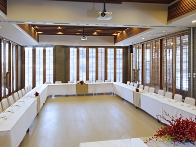 Cape Nidhra Hotel