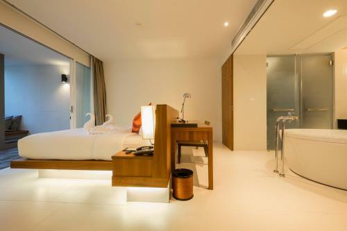 Hotel G Hua Hin Resort & Mall