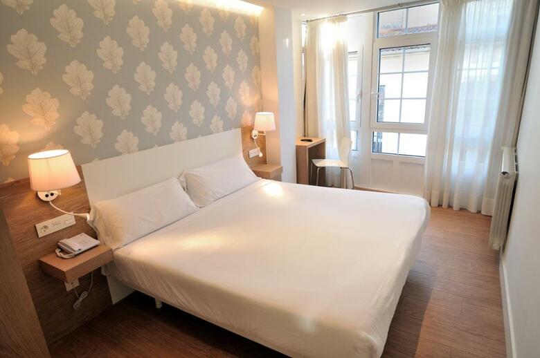 Denik� By Atalaia Hoteles