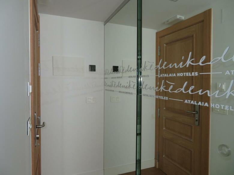 Denik� By Atalaia Hoteles