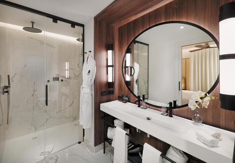 Hotel H10 Madison