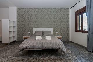 Apartamentos Centro Nerja Canovas Marimel