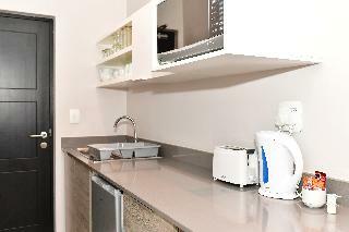 Hotel The Residency Jellicoe