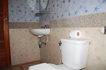 Albergue Amorn Mansion