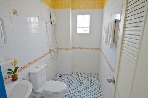 Hostal Raya Guest House