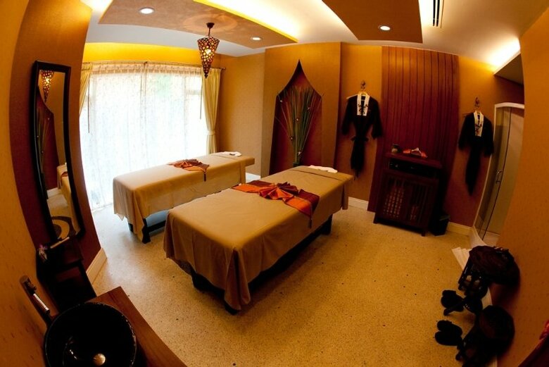 Hotel Vartika Resovilla Kuiburi