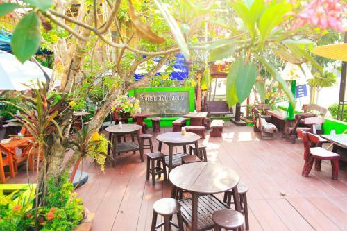 Hotel Regent Lodge Lampang