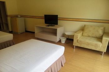 Pin Hotel