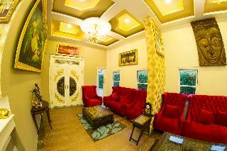 Hotel The Train Resort And Spa