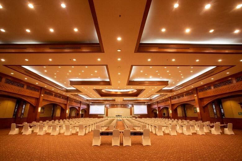 Star Hotel
