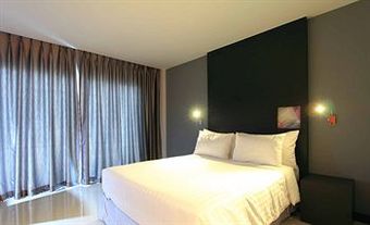 Hotel Hub De Leaf @ Rayong