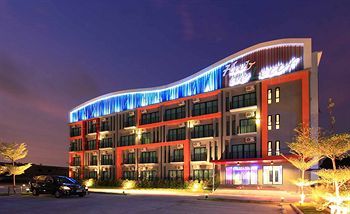 Hotel Hub De Leaf @ Rayong