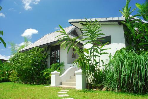 Hotel Baan Chai Thung Resort