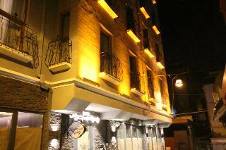 Hotel Naumpasa Konagi