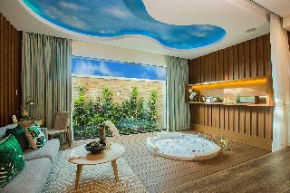 Hotel Pool Suite Chiang Mai