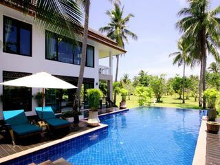 Hotel Racha Island Resort (rayaburi)