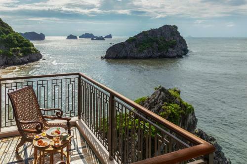 Hotel Perle D'orient Cat Ba - Mgallery