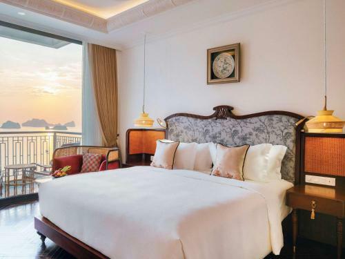 Hotel Perle D'orient Cat Ba - Mgallery