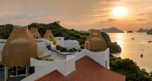 Hotel Perle D'orient Cat Ba - Mgallery