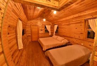 Hotel Green Pine Beach & Bungalows Luxury Concept