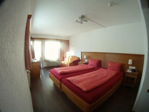Cresta Hotel