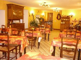 Hotel Logis H�tel Le Relais de Beaucemaine