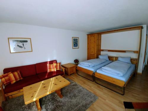 Aparthotel Chesa Bellaval