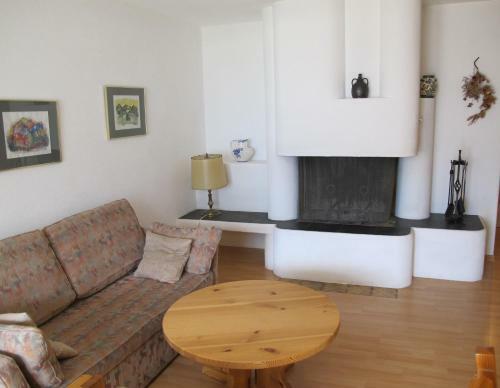 Aparthotel Chesa Bellaval