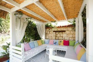 Hotel Boutique Alacati Cadde 75 Luxury Hotel
