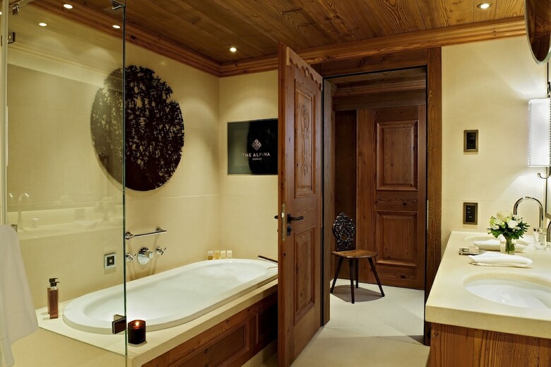 Hotel The Alpina Gstaad