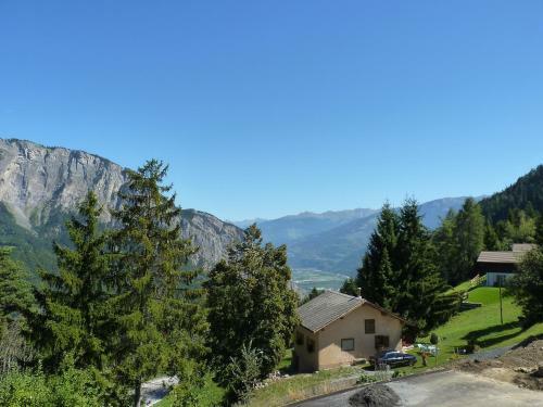 Holiday Home L'escapade Mayens De Chamoson