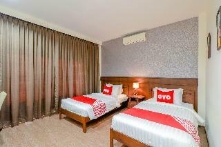 Hotel Oyo 557 Tong House Resort