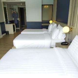 Seabed Grand Hotel Phuket