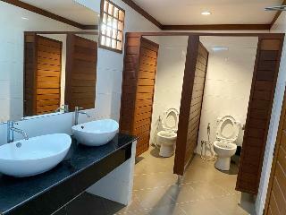 Paisiri Hotel