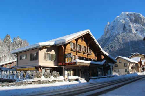 Posada Hotel-restaurant Alpina