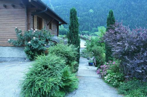 Bed & Breakfast Bnb Claudy Et Elizabeth Michellod-dutheil