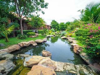 Hotel The Canal Garden Resort