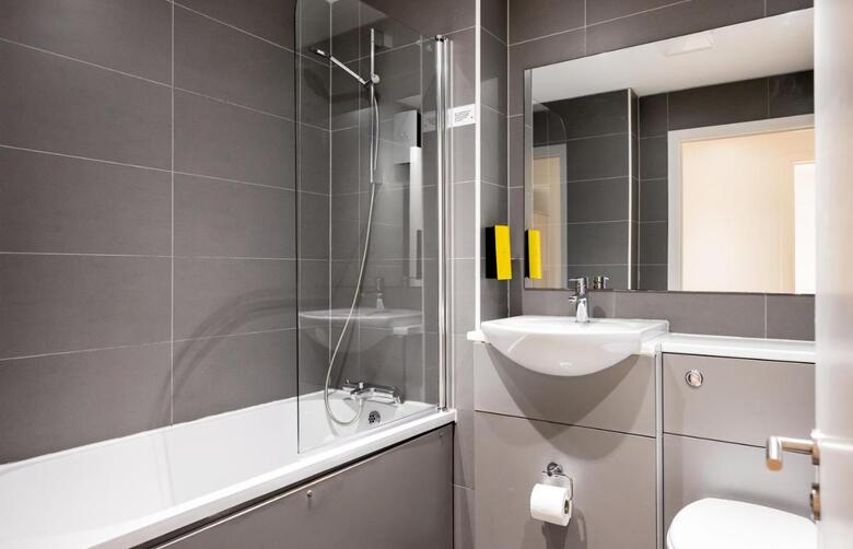 Hotel Staycity Aparthotels Newhall Square
