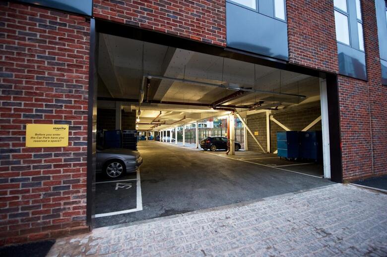 Hotel Staycity Aparthotels Newhall Square