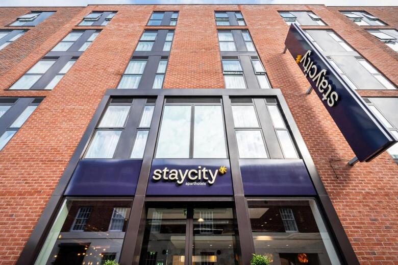 Hotel Staycity Aparthotels Newhall Square