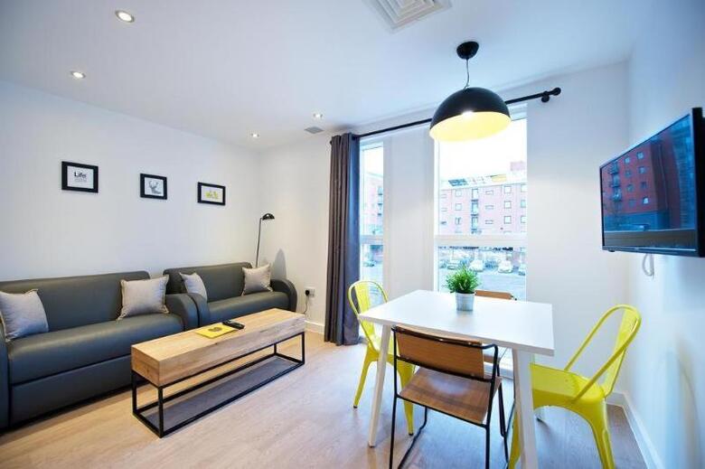 Hotel Staycity Aparthotels Newhall Square
