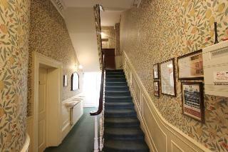 Hotel Stay In Queensway
