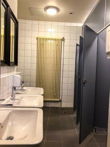 Albergue Vevey Hotel & Guesthouse