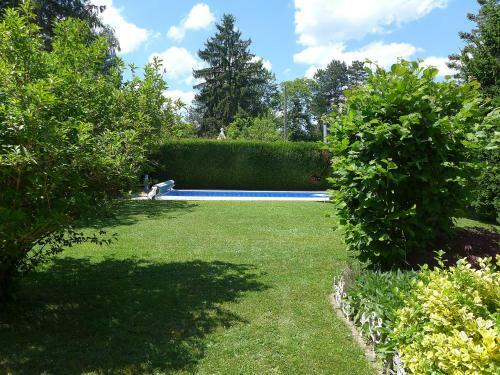 Holiday Home Chemin De La Pralay Genthod