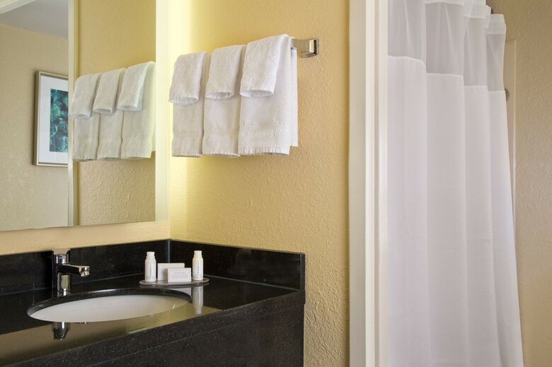 Hotel Fairfield Inn Marriott Village