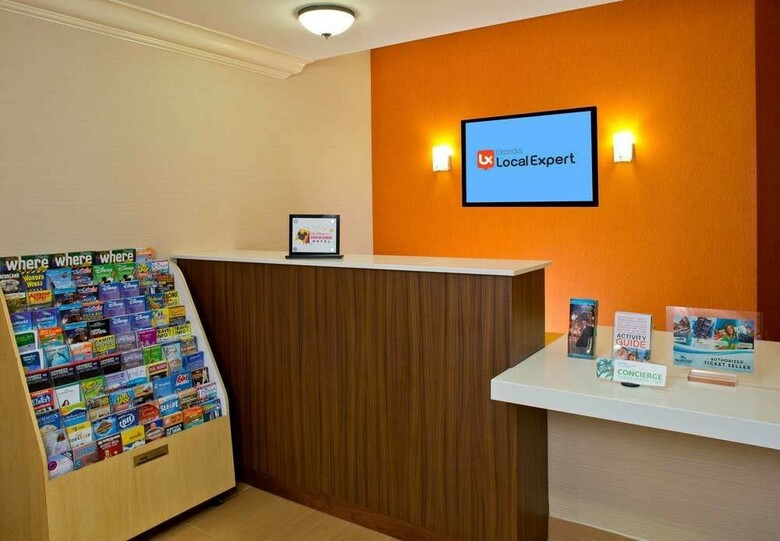 Hotel Fairfield Inn Marriott Village